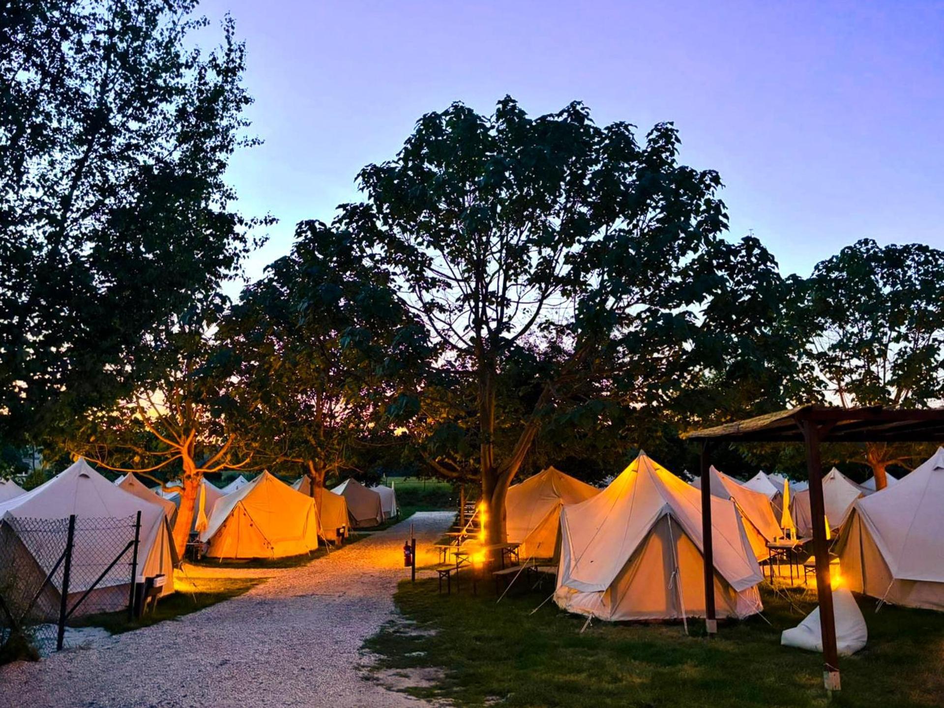 Kampaoh O Pedrouzo Hotel Exterior photo